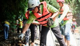 Aksi-susur-sungan-ciliwung