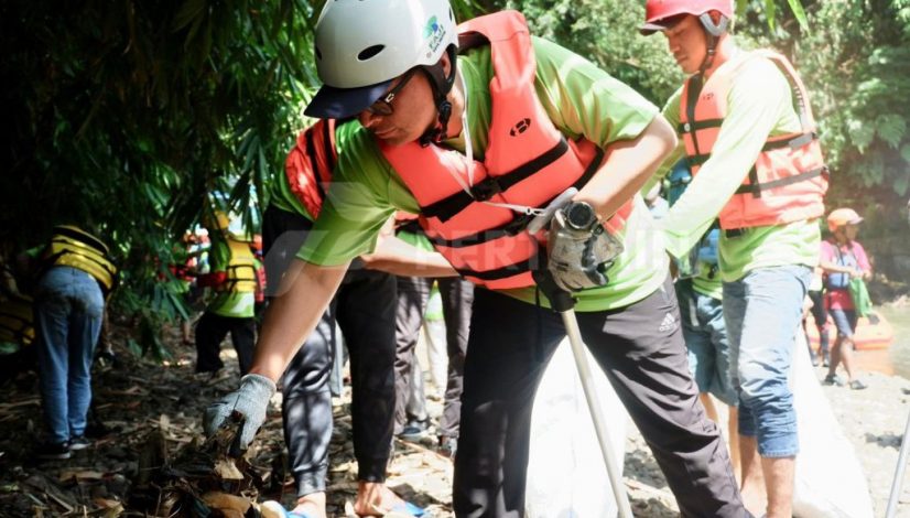 Aksi-susur-sungan-ciliwung